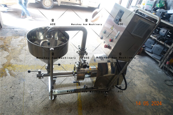 Pumpenhomogenisator mit hoher Scherkraft